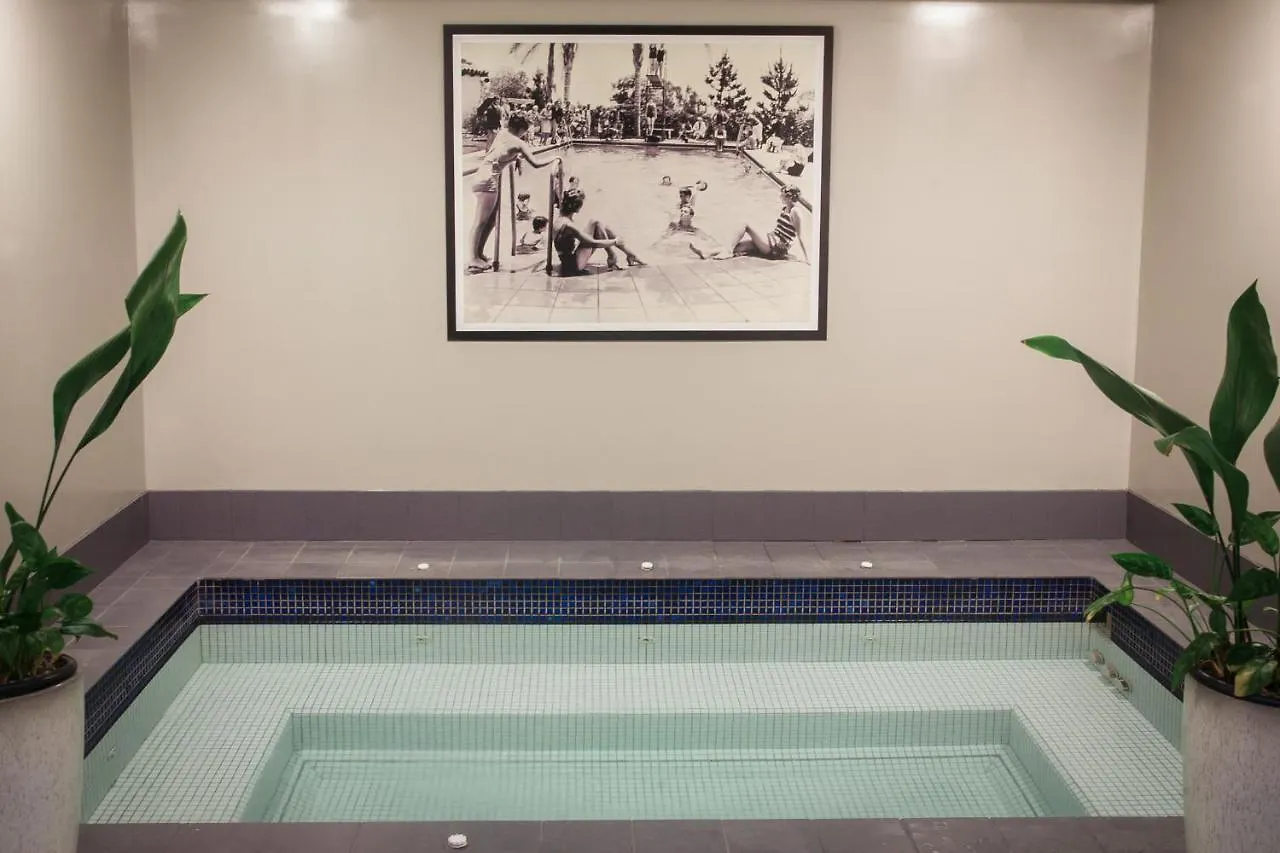 Ogb Suites Christchurch Apartment
